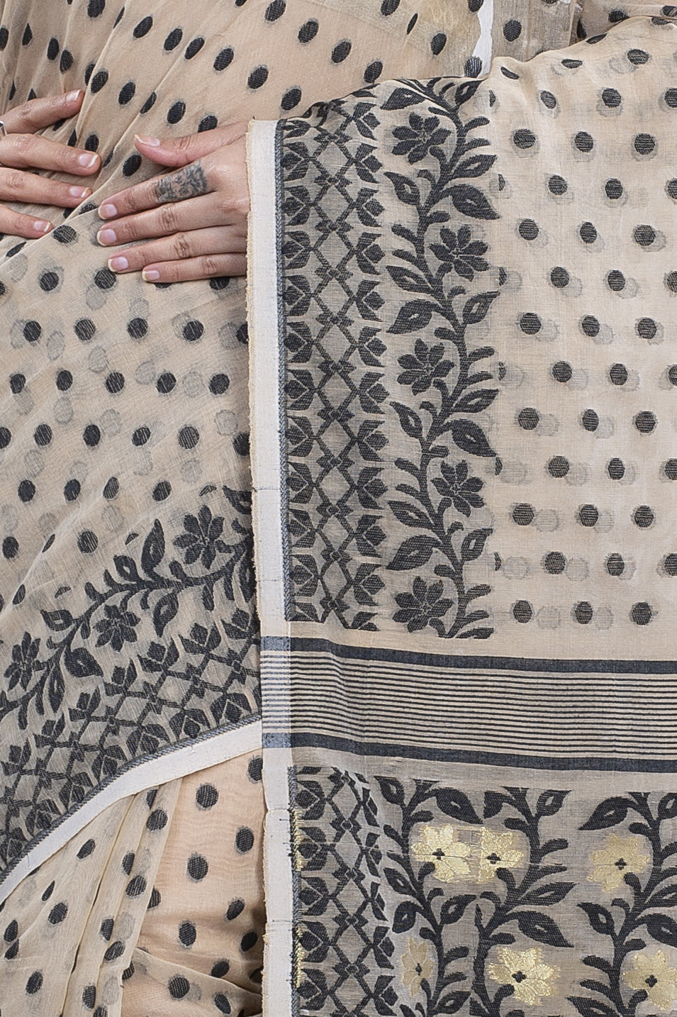 Black White Pure Cotton Boll_Jamdani Jamdani Saree (812)